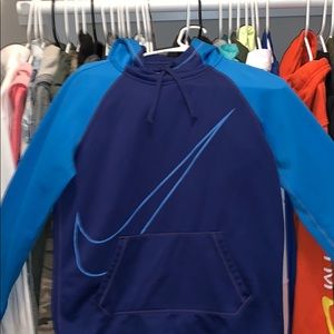 Nike sweatshirt